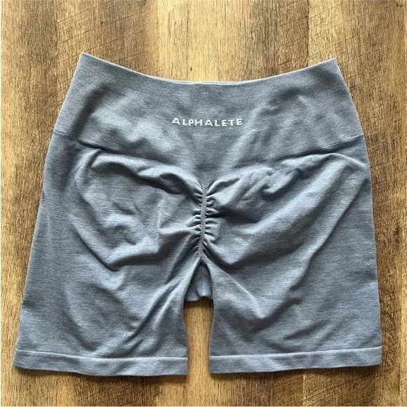 Alphalete Amplify Shorts - Picture 2 of 4